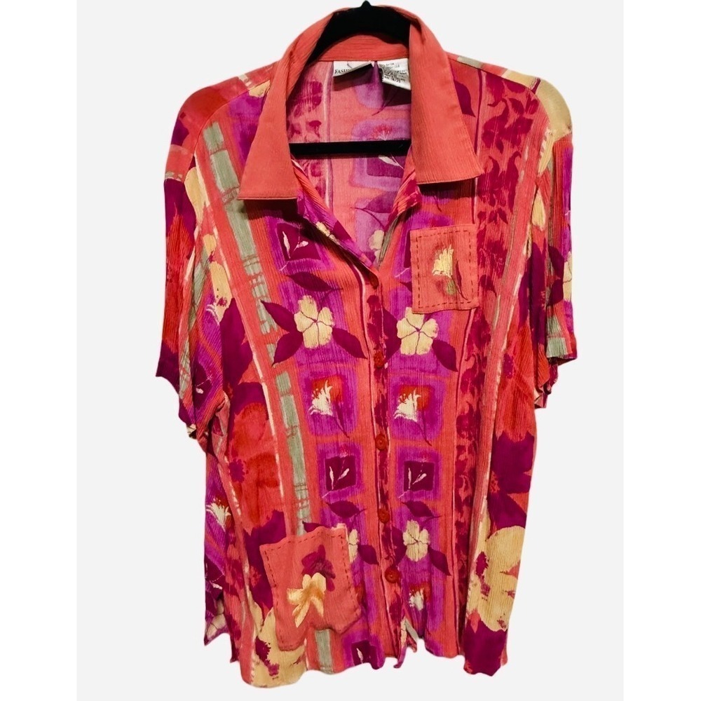 Fashion Bug Hawaiian Floral Collared Button Up Size 18/20 Plus Size 2000's